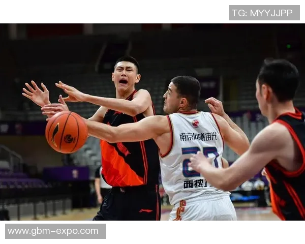 CBA球员个人品牌发展如何促进俱乐部商业价值的全面提升 CBA球员个人品牌发展如何促进俱乐部商业价值的全面提升